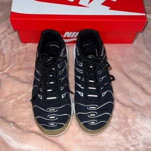 Nike Air Max Plus sneakers